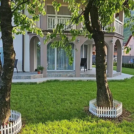 Villa Ljiljan *